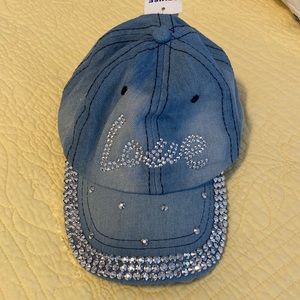 Denim baseball hat.